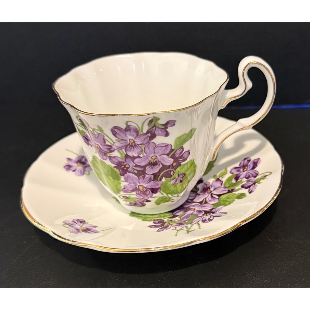 Adderley Teacup Saucer Set White Purple Violets Gold Trim Fine Bone China